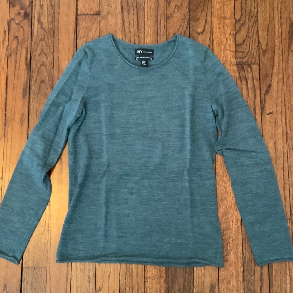 JNY Collection Women's SeaBlue Long Sleeve wool sweater 
Size - S
